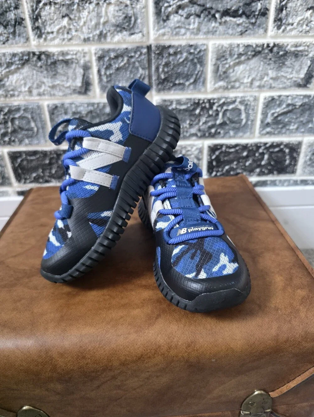 New Balance Kids Multicolors Sneakers Size 10.5